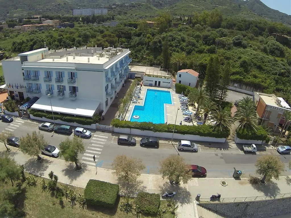 Hotel Tourist Cefalu