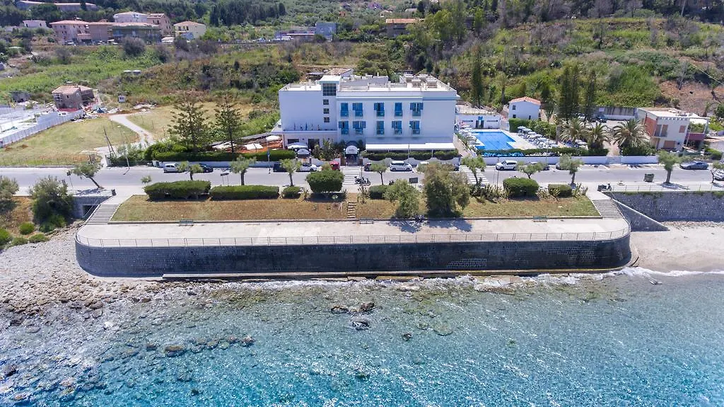Hotel Tourist Cefalu 3*,  Italy
